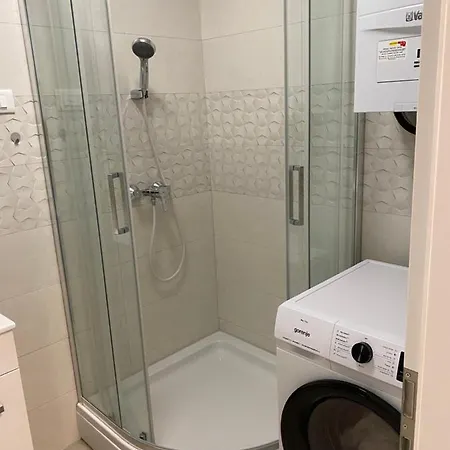 Apartman Lola